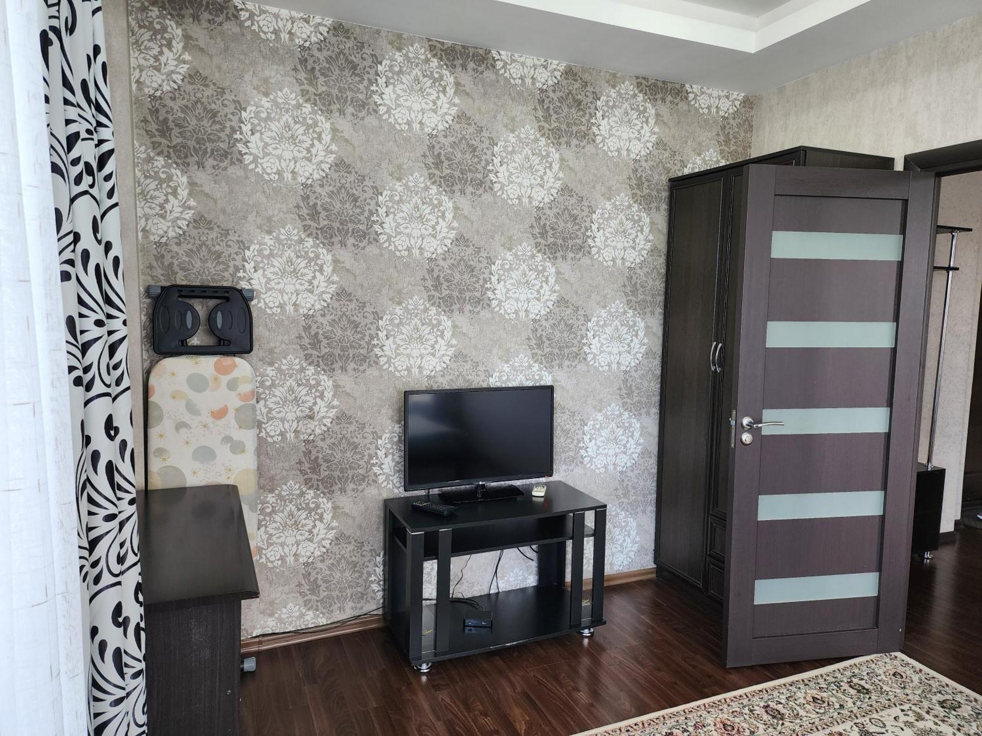 Apartment 88 Bişkek Dış mekan fotoğraf